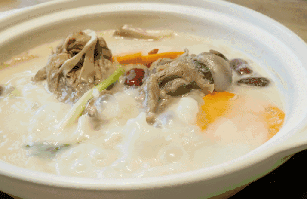 為什么要對(duì)食材進(jìn)行焯水？焯水又有哪些小技巧？