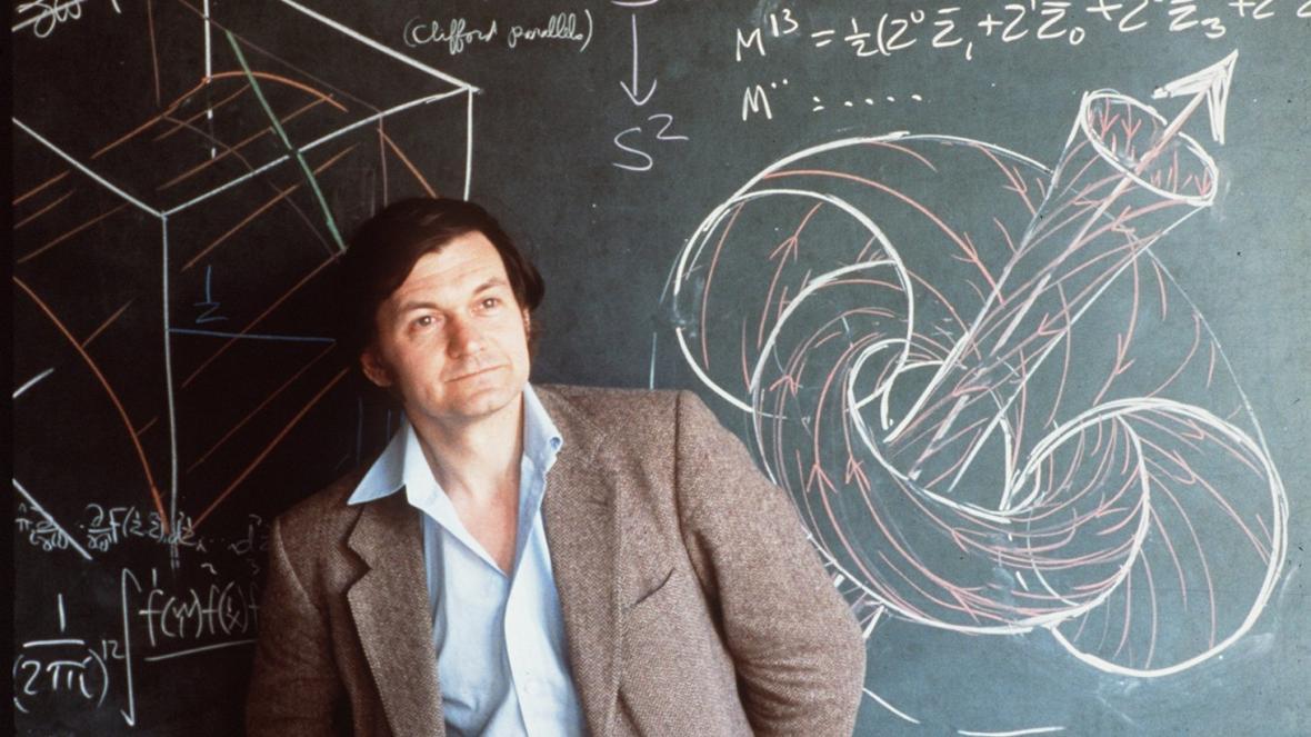 数学、生物、化学...获得物理诺奖的霍金老友，还是一位“任性”的跨界奇才