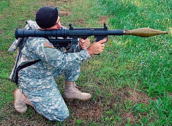 美国人搞过"圣诞树"rpg-7,不过也就是试试手而已自从将rpg-7引入苏联