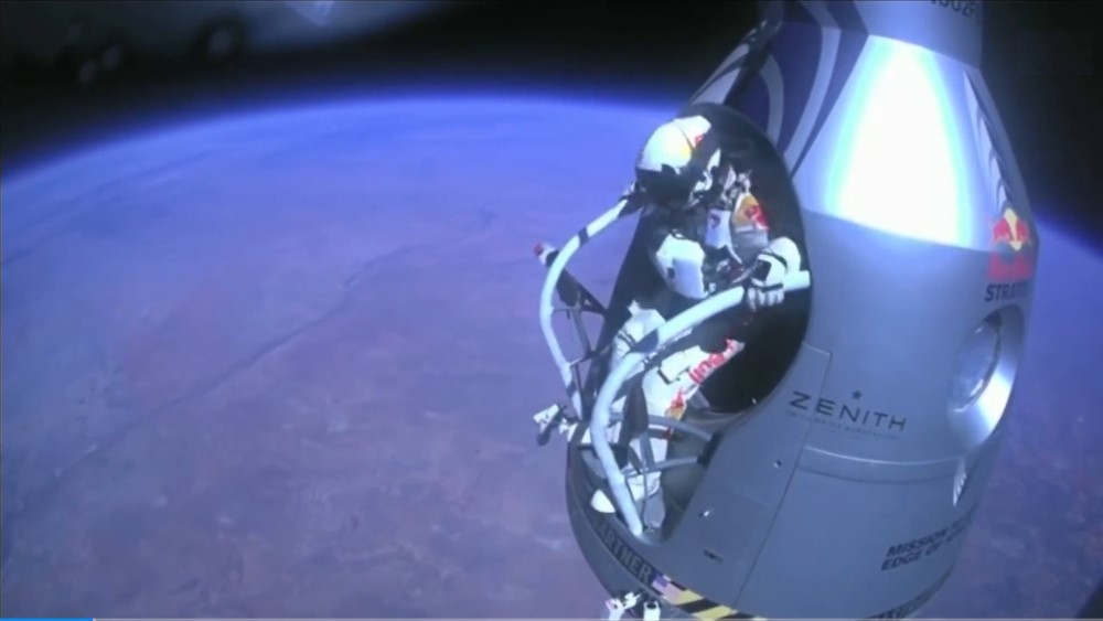 航空科普：假设带着降低伞从太空跳下，会出现甚么状况，能安然落地吗？
