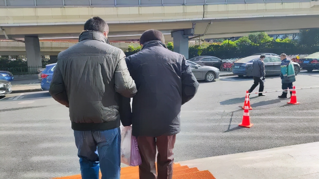 金曉宇的故事，啟發(fā)我們的社會是否能夠容忍天才