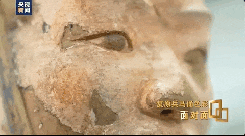 超震撼！彩色兵马俑被复原，重现秦国军吏的“庐山真面”-第2张图片-大猪科技网