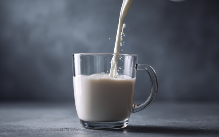颠覆认知！乳糖不耐受的人喝牛奶，好处反而更大？