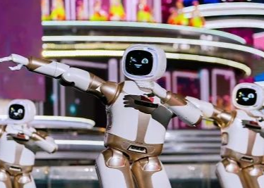 国内有望迎来“人形机器人第一股”，科技巨头为何热衷“造人”