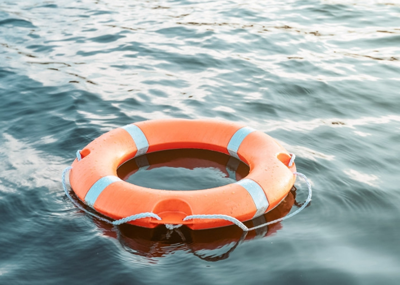 “倒挂控水法”能救溺水儿童？