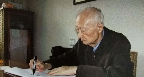 科学家日历(11.3)卢良恕